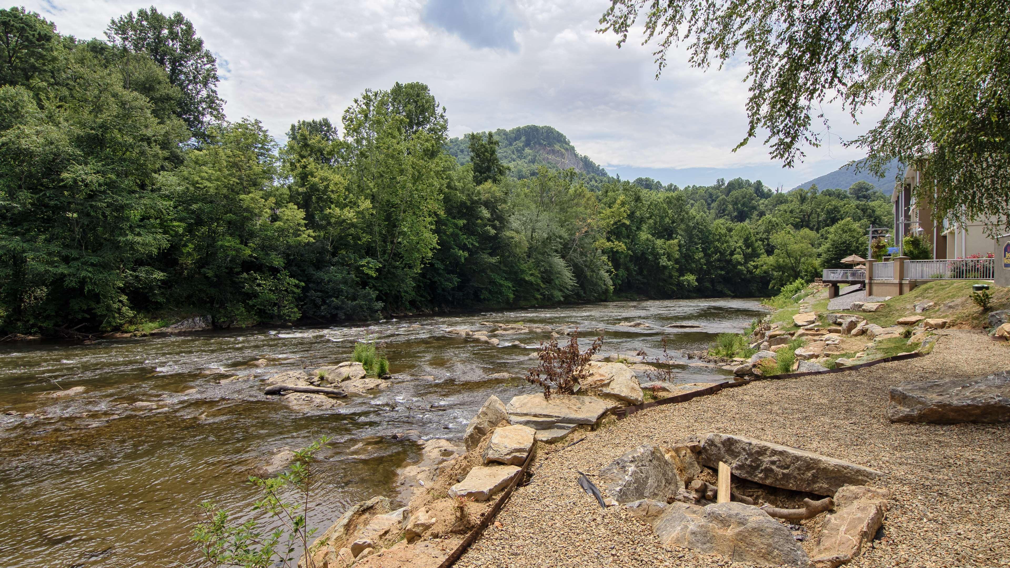 Best Western Plus River Escape Sylva / Dillsboro Kültér fotó