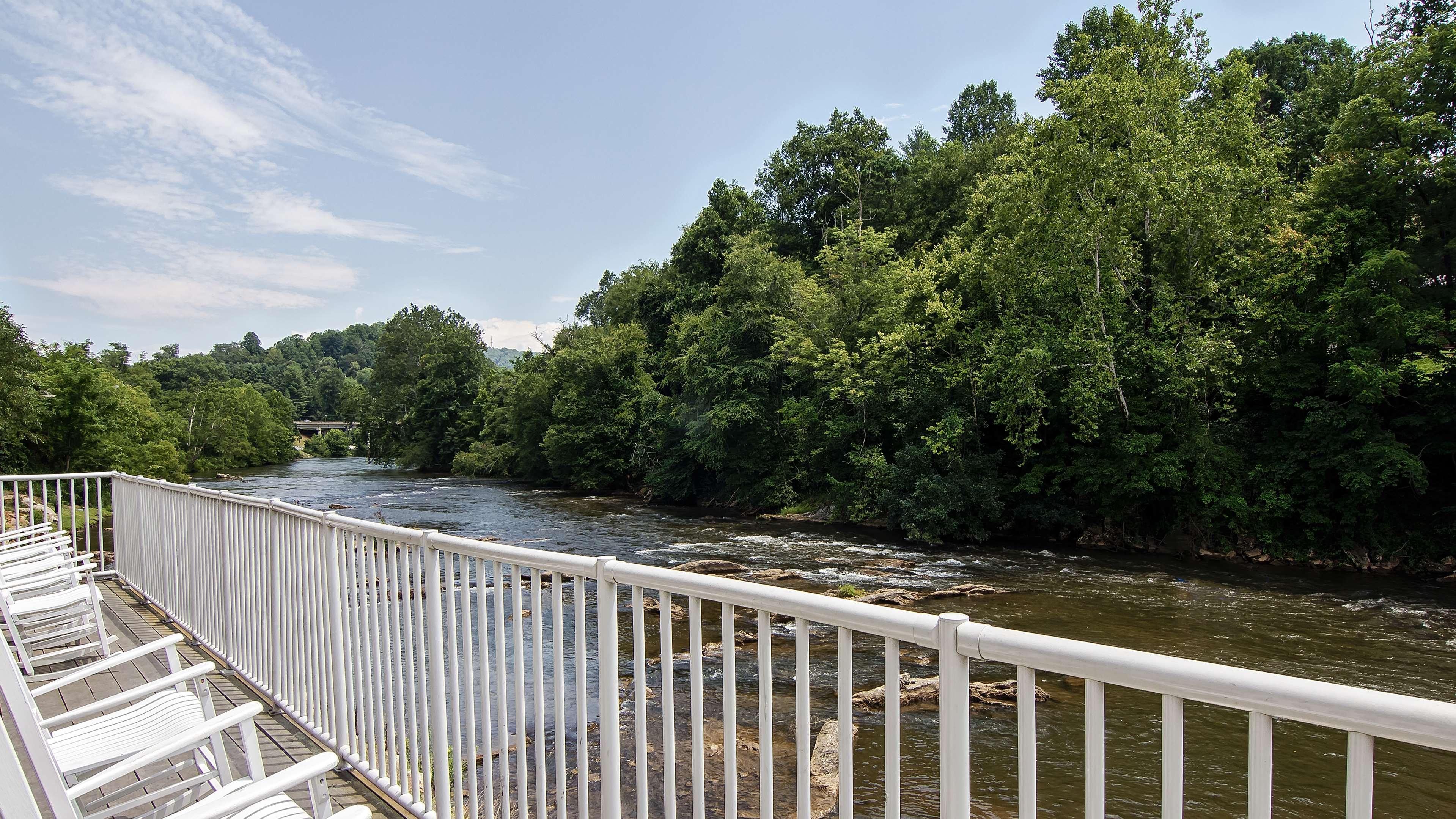 Best Western Plus River Escape Sylva / Dillsboro Kültér fotó